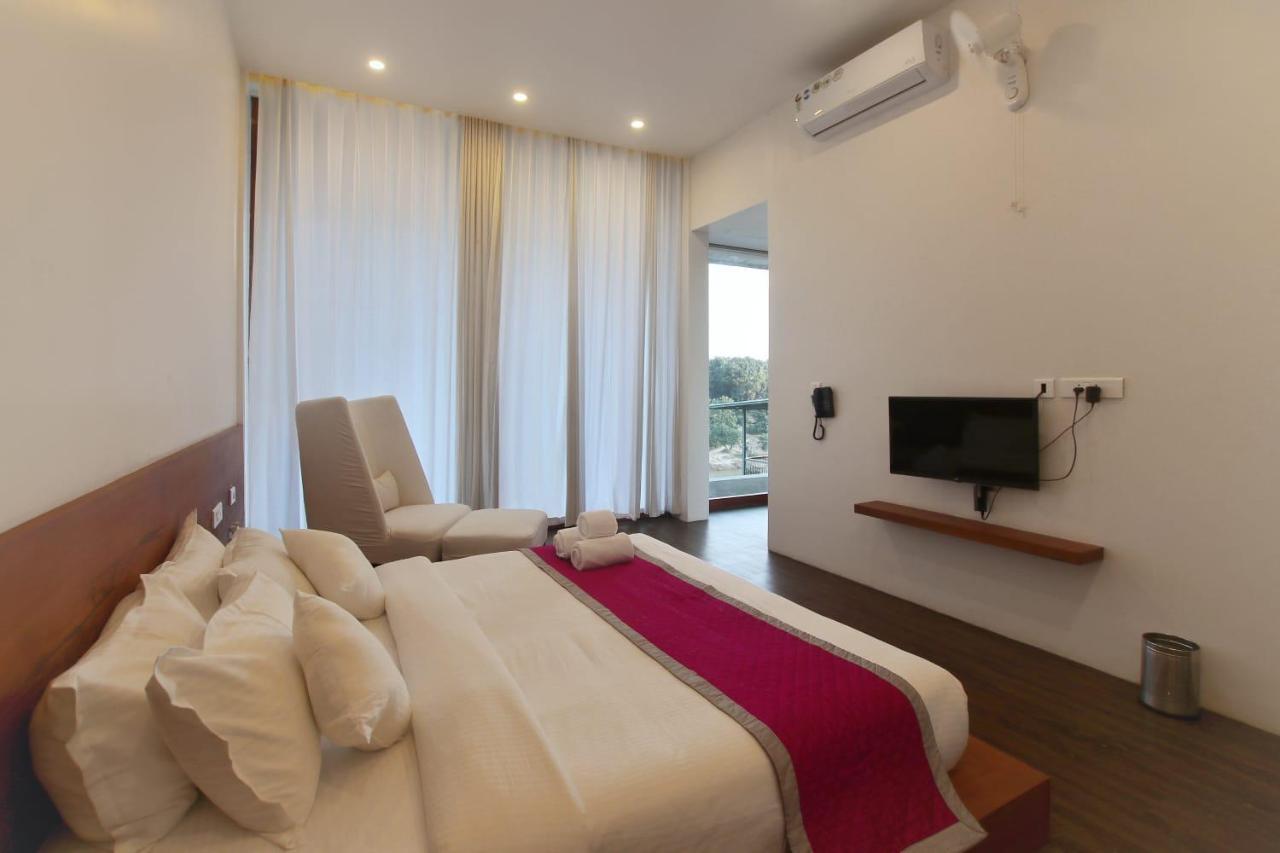 Nexstay Grand Chaliyar Resort Edavanna Ngoại thất bức ảnh